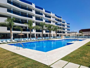 Modern 2 bed apartment - Jardines de Las Lagunas